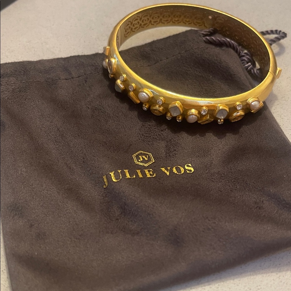 Julie Vos Gold Bracelet with Pearl Details